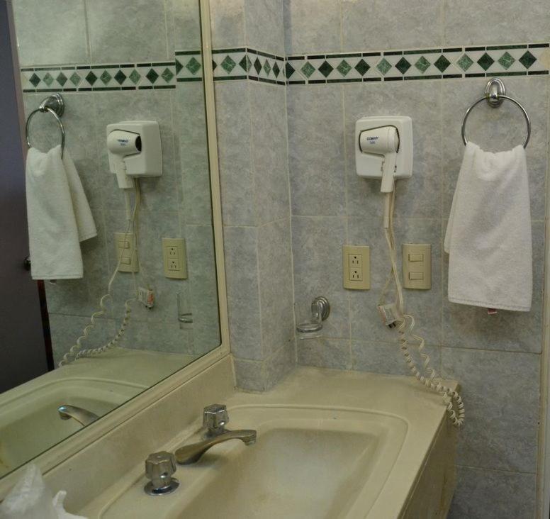 Hotel Zafra Torreon Ngoại thất bức ảnh